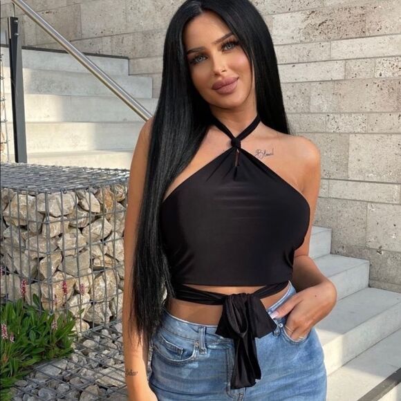 Slinky halter top  - Picture 2 of 4